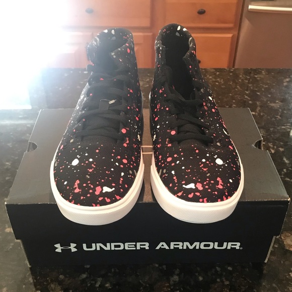 Under Armour Other - New kids Under Armour girls splatter sneakers!